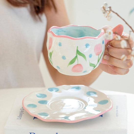 tasse cafe tulipe rose surelever