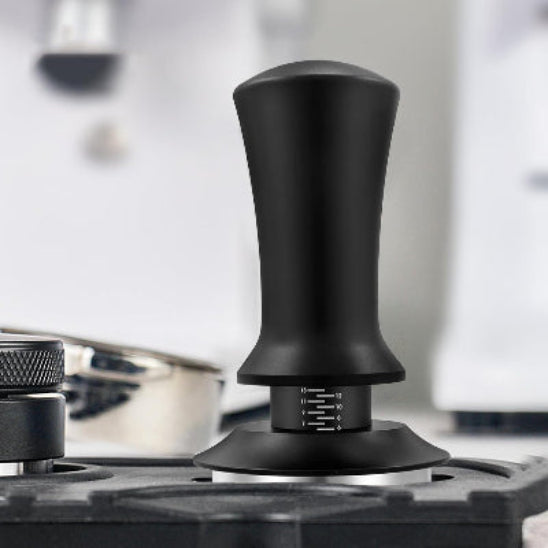 tamper noir zoom